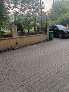 Image of 1000 Sq.ft 2 BHK Apartment / Flat for rent in Emerald Court, Andheri East, Mumbai for Rs. 70000