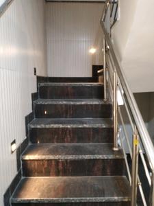 Staircase Image of 1500 Sq.ft 3 BHK Builder Floor for sale in Shalimar Bagh New Delhi for Rs. 13500000