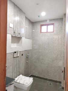 Common Bathroom Image of 1500 Sq.ft 4 BHK Builder Floor for sale in Suraj Vihar New Delhi for Rs. 13500000