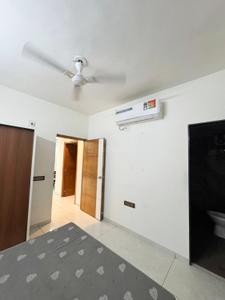 Bedroom Image of 3900 Sq.ft 4 BHK Apartment / Flat for rent in Orbit Radian Residence, Sargasan Gandhinagar for Rs. 44000