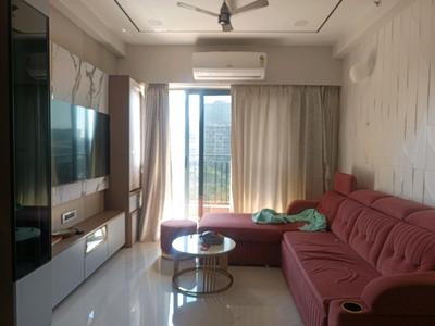 Living Room Image of 1050 Sq.ft 2 BHK Apartment / Flat for sale in Amanora Gold Towers, Hadapsar Pune for Rs. 10500000