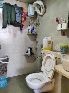 Common Bathroom Image of 550 Sq.ft 1 BHK Apartment / Flat for sale in A And O Excellente, Mulund West Mumbai for Rs. 8000000