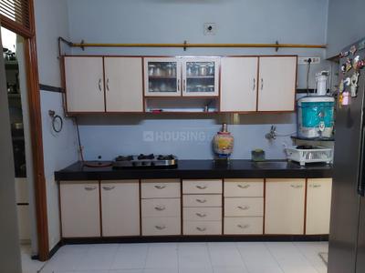 Kitchen Image of 1665 Sq.ft 3 BHK Apartment / Flat for sale in Ratnaakar Rosewood Estate, Jodhpur Ahmedabad for Rs. 16500000