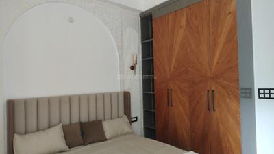 Bedroom Image of 1750 Sq.ft 3 BHK Builder Floor for sale in Kaushambi Ghaziabad for Rs. 17000000