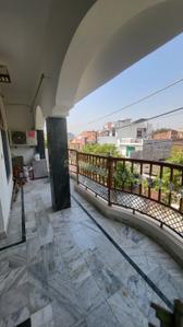 Balcony Image of 850 Sq.ft 3 BHK Builder Floor for rent in Ganpathi Nagar Varanasi for Rs. 12000