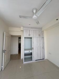 Bedroom Image of 1680 Sq.ft 3 BHK Apartment / Flat for rent in Omaxe The Palace, Gomti Nagar Lucknow for Rs. 33000