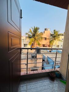 Balcony Image of 800 Sq.ft 1 BHK Apartment / Flat for rent in Ejipura Bengaluru for Rs. 25000