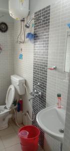 Bathroom Image of 1220 Sq.ft 3 BHK Apartment / Flat for sale in Oxford Square, Berunanpukhuria Kolkata for Rs. 4200000