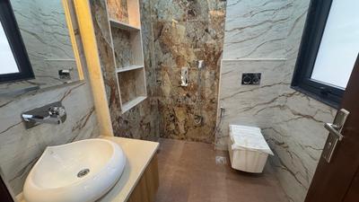 Bathroom Image of 1700 Sq.ft 3 BHK Builder Floor for sale in Sector 46 Gurgaon for Rs. 27900000