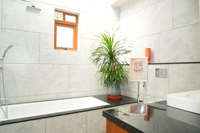 Bathroom Image of 3345 Sq.ft 4 BHK Villa for sale in Surya Valencia Phase I, Rajanukunte Bengaluru for Rs. 39900000