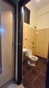 Bathroom Image of 3448 Sq.ft 4 BHK Villa for rent in Indu Fortune Fields Villas, Kukatpally Hyderabad for Rs. 125000
