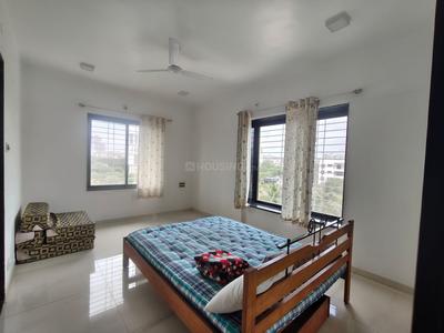 Bedroom Image of 1450 Sq.ft 3 BHK Apartment / Flat for rent in Shyamsundar Apartment, Erandwane Pune for Rs. 55000