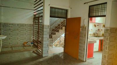 Bathroom Image of 700 Sq.ft 2 BHK Independent House for rent in Naini Allahabad for Rs. 7500