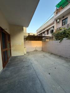 Balcony Image of 2250 Sq.ft 3 BHK Independent House for rent in Sector 15 Panchkula for Rs. 40000
