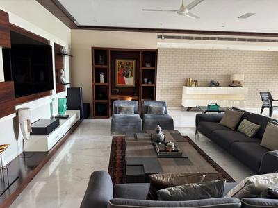Living Room Image of 5600 Sq.ft 4.5 BHK Apartment / Flat for sale in Koregaon Park Pune for Rs. 105000000