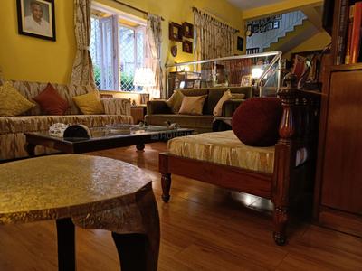 Hall Image of 3800 Sq.ft 4.5 BHK Independent House for sale in Jadavpur Kolkata for Rs. 26000000