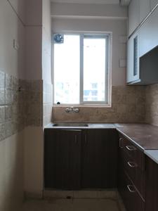 Kitchen Image of 945 Sq.ft 2.5 BHK Apartment / Flat for sale in NBCC Golf Homes, Noida Extension Greater Noida for Rs. 7200500