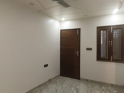 Bedroom Image of 1150 Sq.ft 3 BHK Apartment / Flat for sale in Pitampura New Delhi for Rs. 15000000