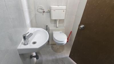 Image of 850 Sq.ft 2.5 BHK Apartment / Flat for rent in Borivali East, Mumbai for Rs. 55000