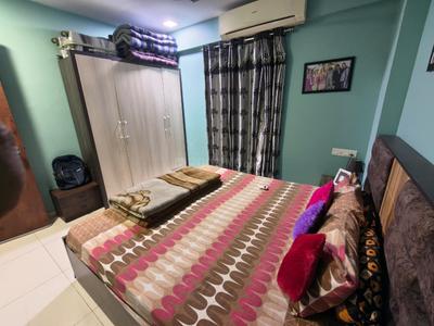 Bedroom Image of 1325 Sq.ft 2 BHK Apartment / Flat for sale in Pacifica Reflections, Vaishno Devi Circle Ahmedabad for Rs. 8000000