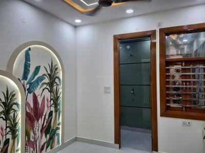 Bedroom Image of 750 Sq.ft 3 BHK Apartment / Flat for sale in Nawada New Delhi for Rs. 4800000