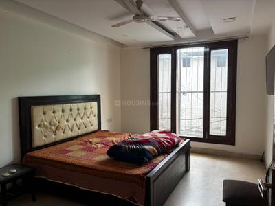 Bedroom Image of 1800 Sq.ft 3 BHK Builder Floor for sale in Safdarjung Enclave New Delhi for Rs. 52500000