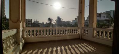 Balcony Image of 2500 Sq.ft 3 BHK Duplex for rent in Khar West Mumbai for Rs. 625000