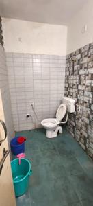 Bathroom Image of 2000 Sq.ft 5 BHK Independent House for rent in Smriti Nagar Bhilai for Rs. 15000