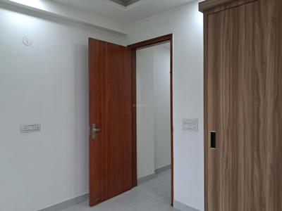 Bedroom Image of 1650 Sq.ft 3 BHK Apartment / Flat for sale in Sector 104 Noida for Rs. 6800000