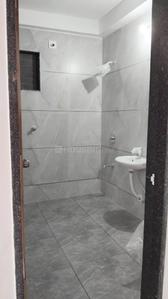 Bathroom Image of 2000 Sq.ft 3 BHK Apartment / Flat for rent in Vallabh Vidhyanagar Anand for Rs. 20000
