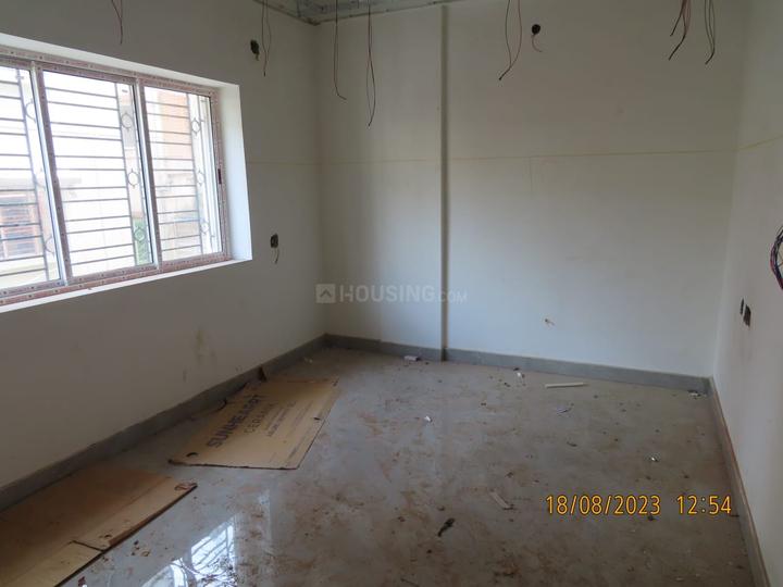 Block A, Bangur Avenue Main Image 1