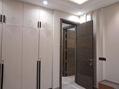 Bedroom Image of 1350 Sq.ft 3 BHK Builder Floor for sale in Paschim Vihar New Delhi for Rs. 27500000