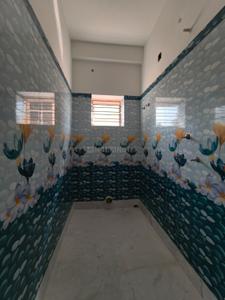 Bathroom Image of 740 Sq.ft 2 BHK Apartment / Flat for sale in Behala Chowrasta Kolkata for Rs. 2600000
