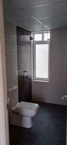 Bathroom Image of 1372 Sq.ft 3 BHK Apartment / Flat for sale in Casagrand Supremus, Thazhambur Chennai for Rs. 10000000