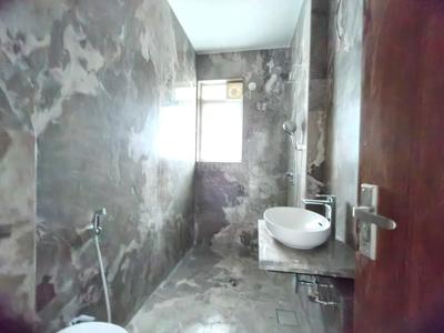 Bathroom Image of 2625 Sq.ft 4 BHK Apartment / Flat for sale in Shivaji Nagar Pune for Rs. 47500000