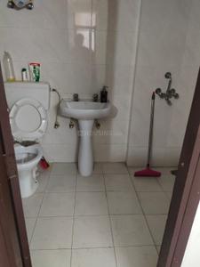 Bathroom Image of 1100 Sq.ft 3 BHK Apartment / Flat for sale in Amolik Heights, Sector 88 Faridabad for Rs. 6800000