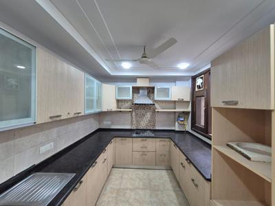 Kitchen Image of 2250 Sq.ft 3 BHK Builder Floor for sale in Greater Kailash II New Delhi for Rs. 61000000