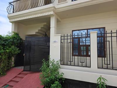 Building Image of 1250 Sq.ft 3 BHK Villa for sale in Gomti Nagar Lucknow for Rs. 7000000