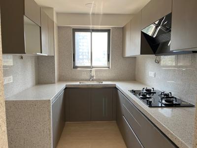 Kitchen Image of 1400 Sq.ft 3 BHK Apartment / Flat for sale in Juhu Mumbai for Rs. 69000000