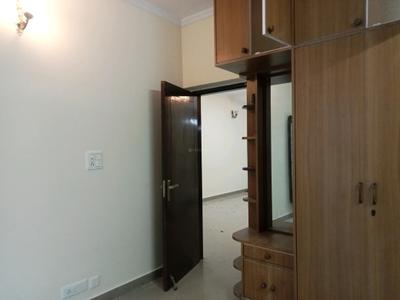 Bedroom Image of 2800 Sq.ft 3 BHK Apartment / Flat for rent in DDA Flats Vasant Kunj, Vasant Kunj New Delhi for Rs. 135000