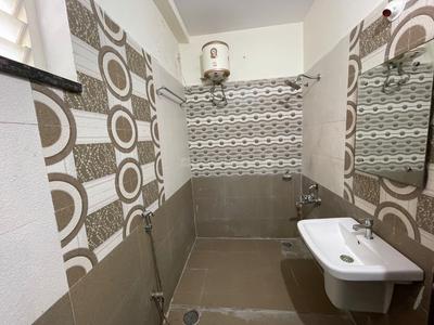 Bathroom Image of 2100 Sq.ft 3 BHK Apartment / Flat for rent in Shamshabad Hyderabad for Rs. 30000