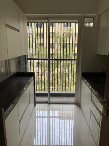 Kitchen Image of 915 Sq.ft 2 BHK Apartment / Flat for rent in Wadhwa Courtyard, Thane West Thane for Rs. 55000