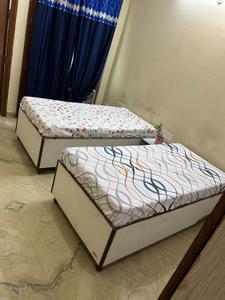 Bedroom Image of Luxury girls pg in Sector 39, Gurgaon