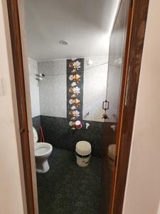 Bathroom Image of 1600 Sq.ft 2 BHK Apartment / Flat for rent in BodhuPatty Namakkal for Rs. 8000