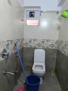 Common Bathroom Image of 1300 Sq.ft 2 BHK Apartment / Flat for sale in Nayans Nature Springs, Kukatpally Hyderabad for Rs. 11500000