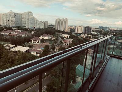 Balcony Image of 2900 Sq.ft 4 BHK Apartment / Flat for rent in Amanora Aspire Towers, Hadapsar Pune for Rs. 130000