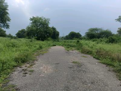 Image of 120 Sq.ft Residential Plot / Land for sale in Rohini Sector 28, New Delhi for Rs. 42500000
