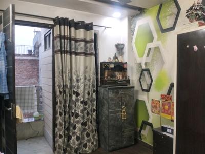 Bedroom Image of 700 Sq.ft 2 BHK Builder Floor for sale in Shastri Nagar New Delhi for Rs. 8500000