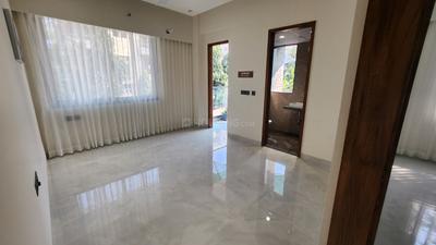 Hall Image of 1050 Sq.ft 3 BHK Apartment / Flat for sale in Morena Apartment, Ambawadi Ahmedabad for Rs. 13000000