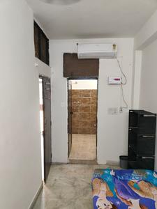 Image of Prateek in Karol Bagh, New Delhi